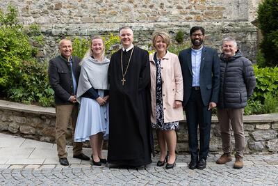 ein Teil des Firmteams